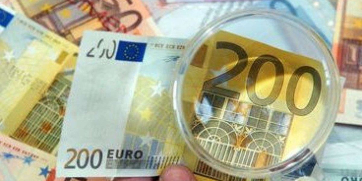 The Dark Side of the Digital Age: The Risks and Realities of Ordering Fake Currency