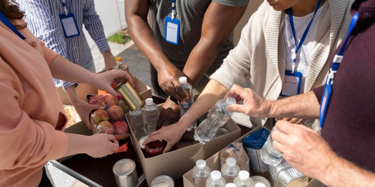 How to Host a Community Event on Drug Awareness