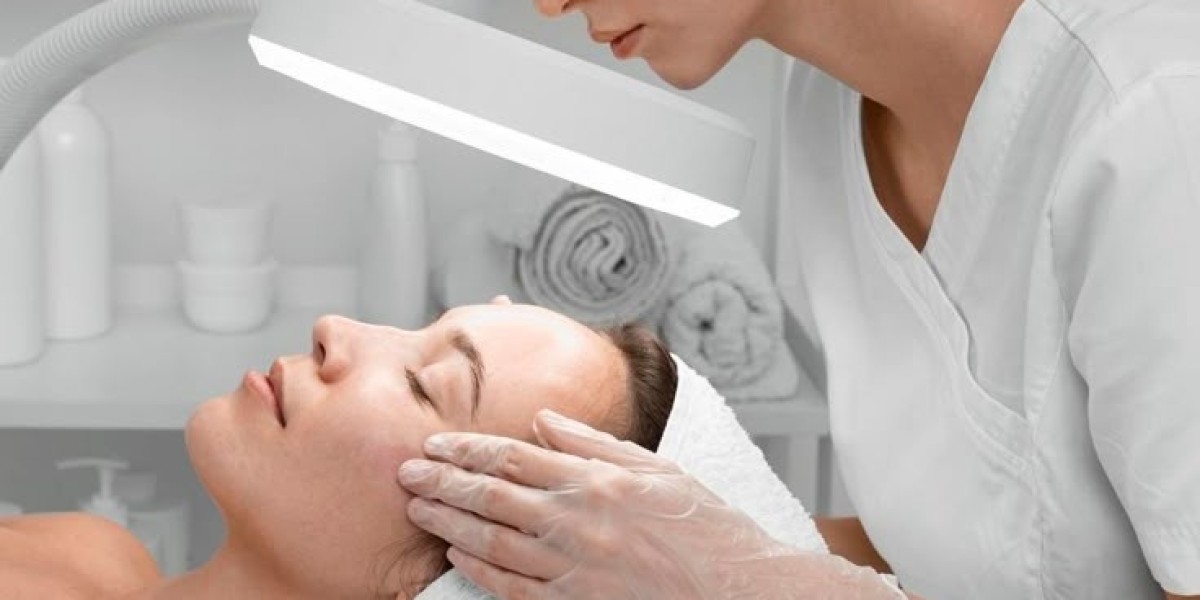 Rejuvenate Skin with Deep Cleansing in Riyadh