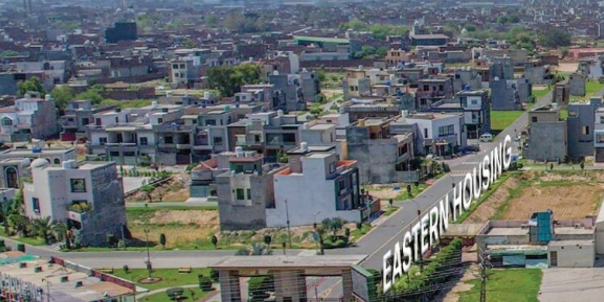 2 Marla Commercial Plot for Sale in Lahore