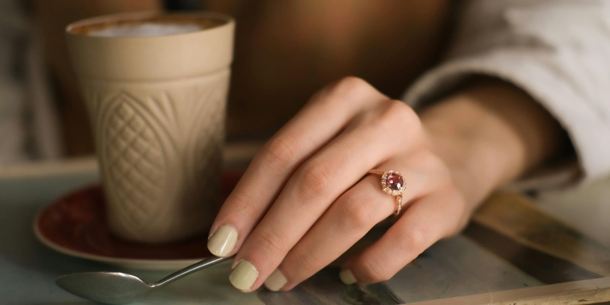 Top Benefits of Wearing a Ruby Gemstone