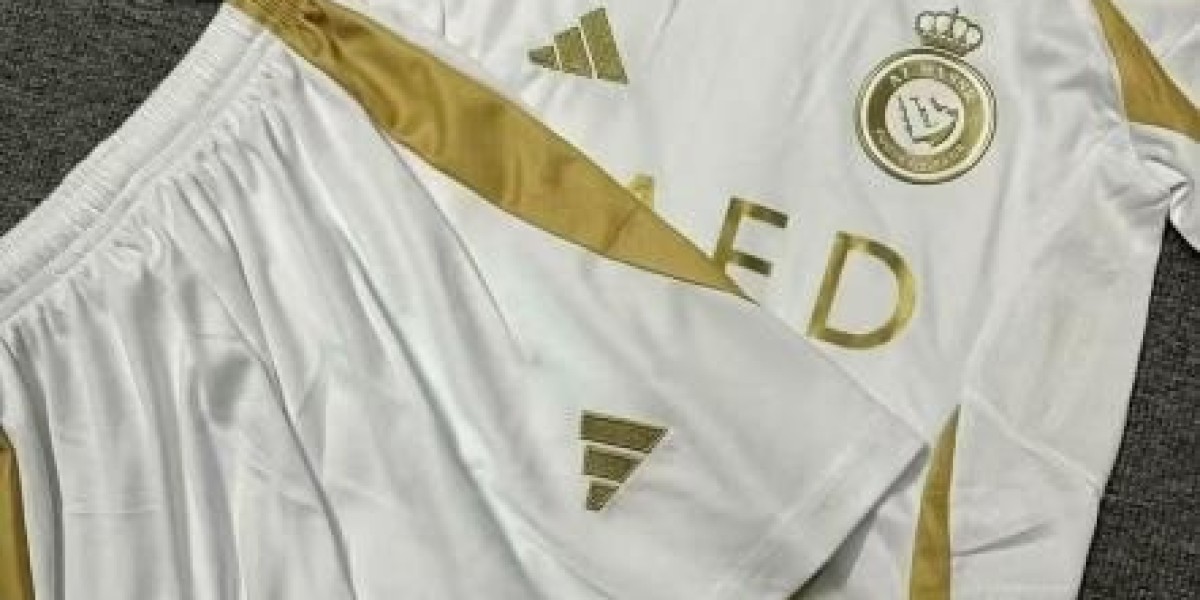 تسوق الآن من متجر الهلال اون لاين قبل فوات الأو