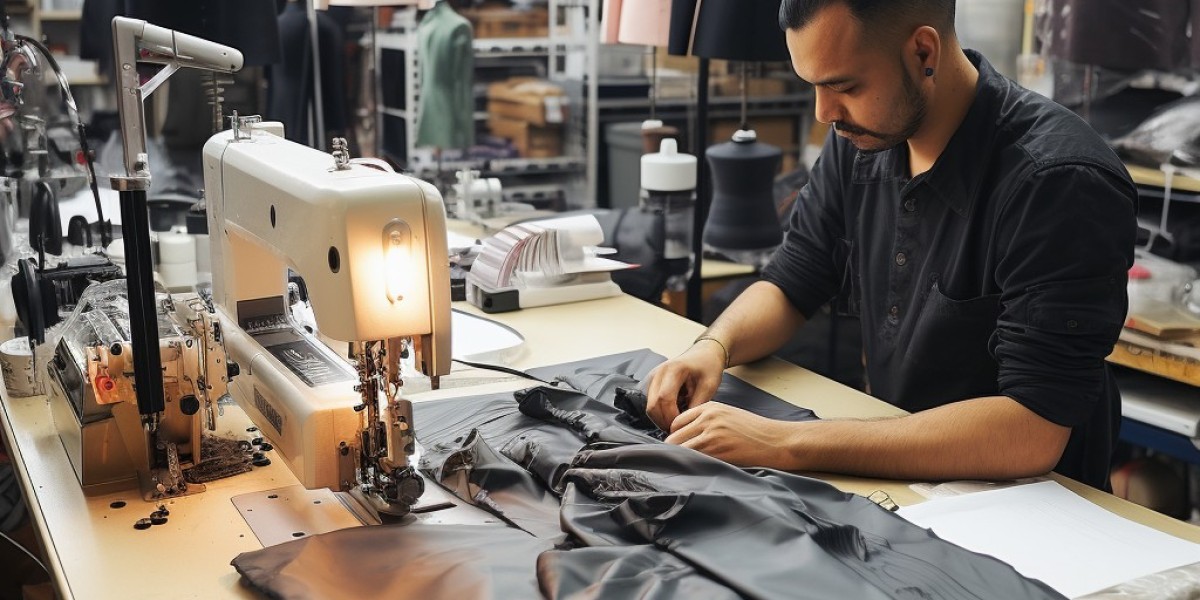 What Makes Great Custom Apparel Suppliers: A Gu