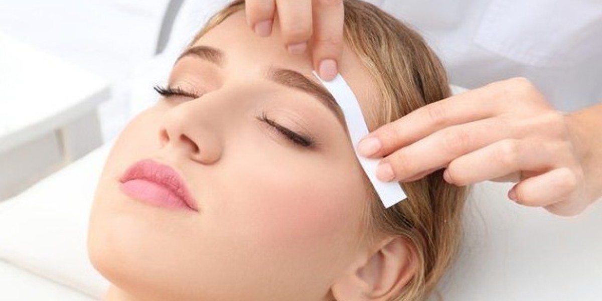 Brow Wax and Tint & Skin Fade in Chicago
