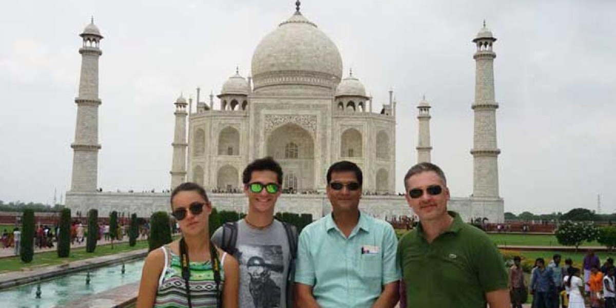 Taj Mahal Same Day Tour From Delhi