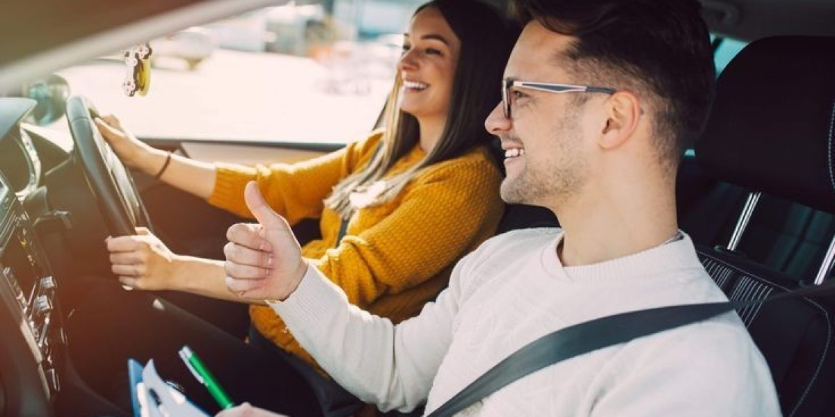 Test Fast with Our London Driving School