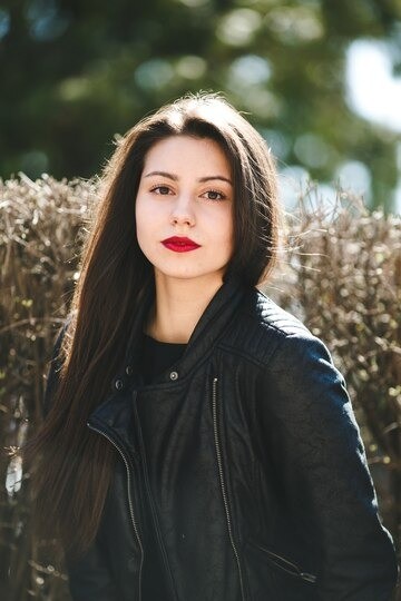 Shivani Sharma Profile Picture