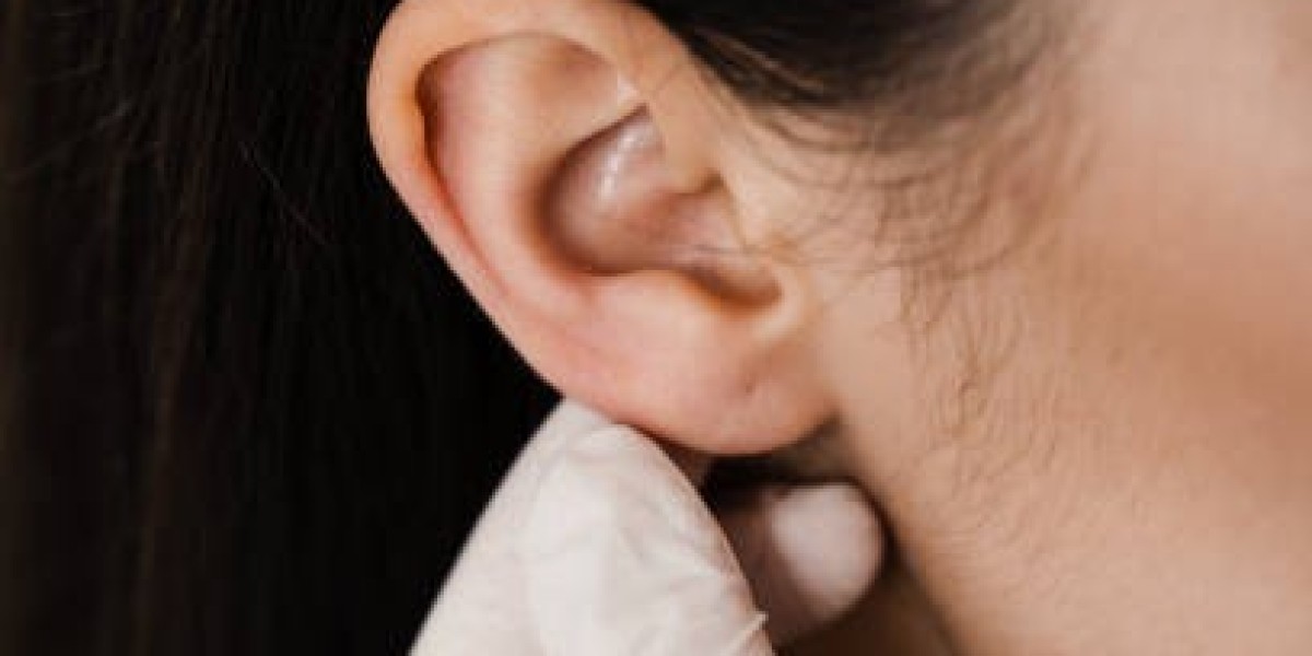 Ear Reshaping in Dubai | Otoplasty: Quick Facts