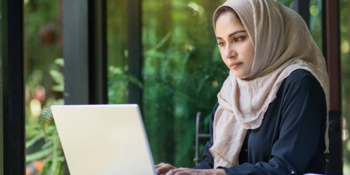 Guide to Find a Job After Study in Pakistan