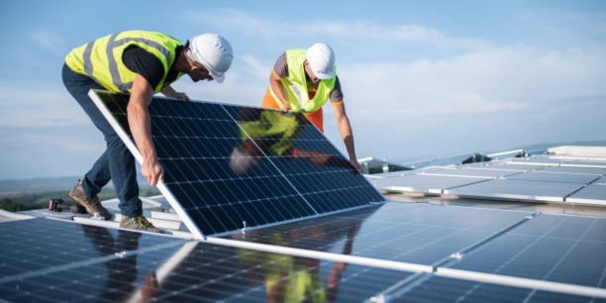 Exploring the Benefits of Canadian Solar Panels