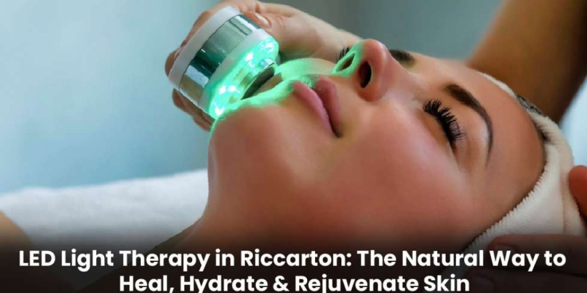 LED Light Therapy in Riccarton: The Natural Way