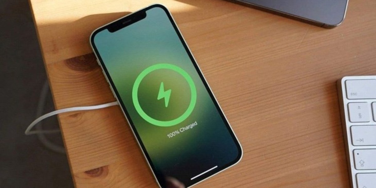 Thay pin iPhone 14 Pro chi phí bao nhiêu tiền?