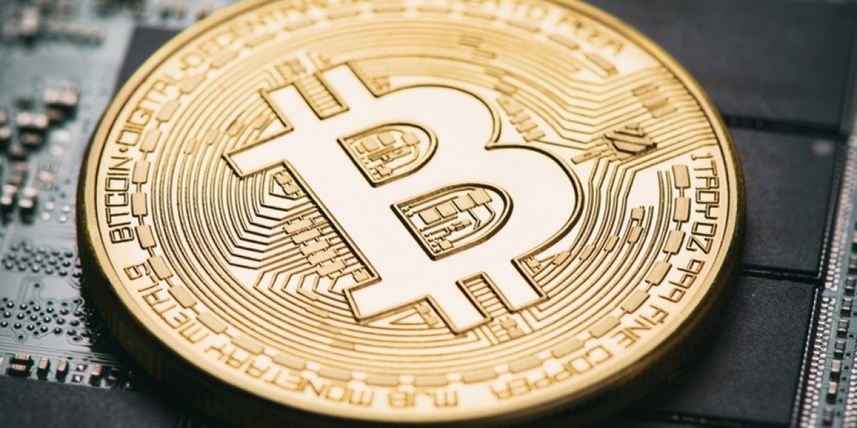 Main Advantages of BTC Over Traditional Money