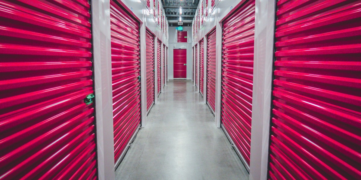 What to Know Before Renting a 5x15 Storage Unit