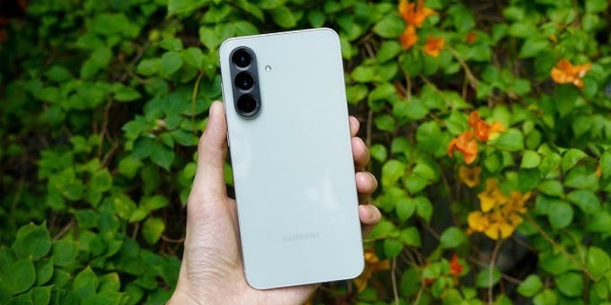 Samsung A56 màu nào hợp với mệnh Hỏa