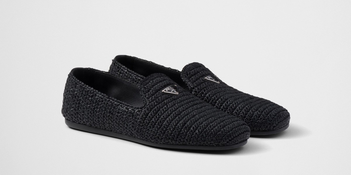 New Arrival Styles Prada Outlet