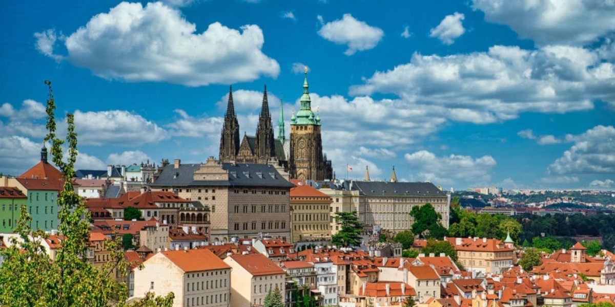 Prague for vacationers: excursions