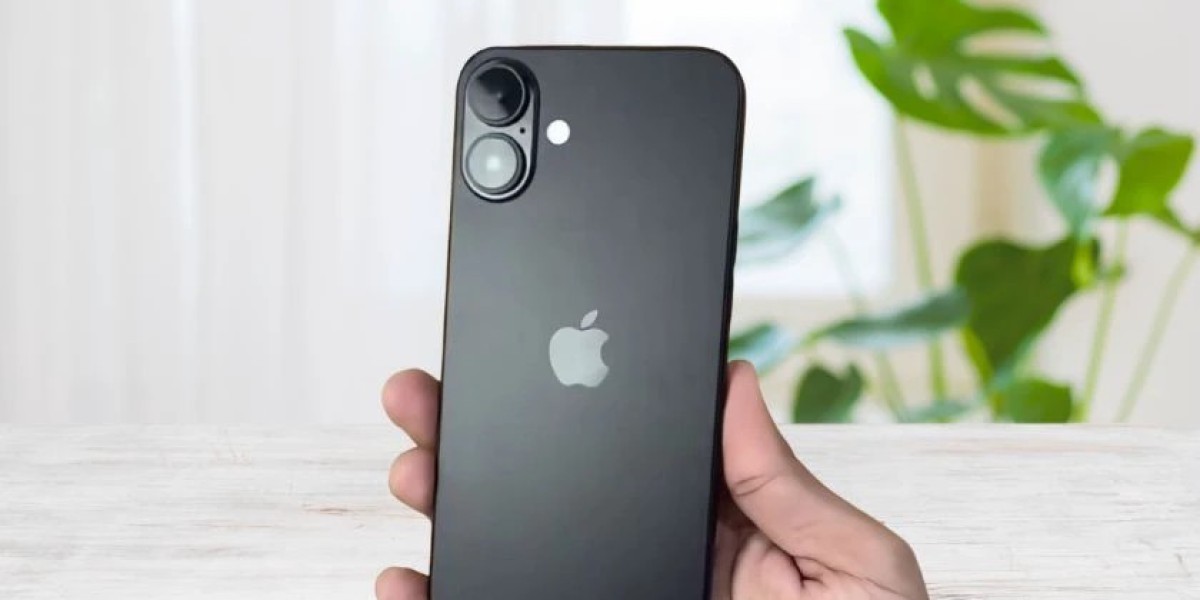 Sinh năm 1978 mua iPhone 16 cũ màu gì?