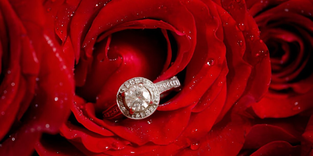 Top Vintage Engagement Ring Styles Loved in USA