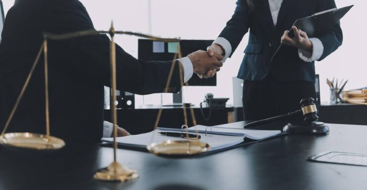 Experienced Merger & Acquisition Lawyer in India | M&A Expert