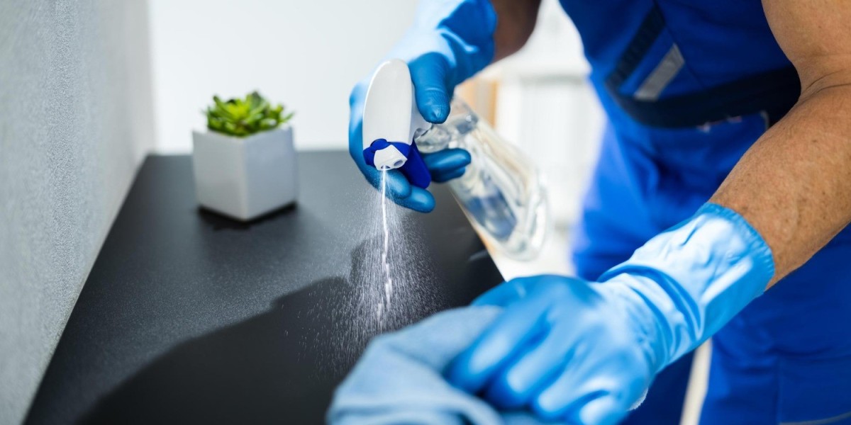 The Benefits of Hiring Janitorial Services