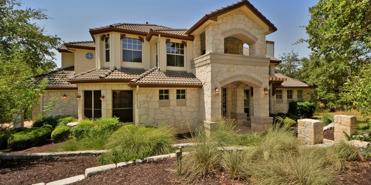 A Rare Look Inside the Tim Duncan House: Quiet