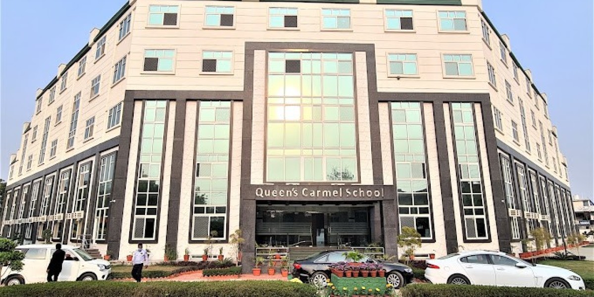 Queen’s Carmel School – The Best Pre-Nursery Sc