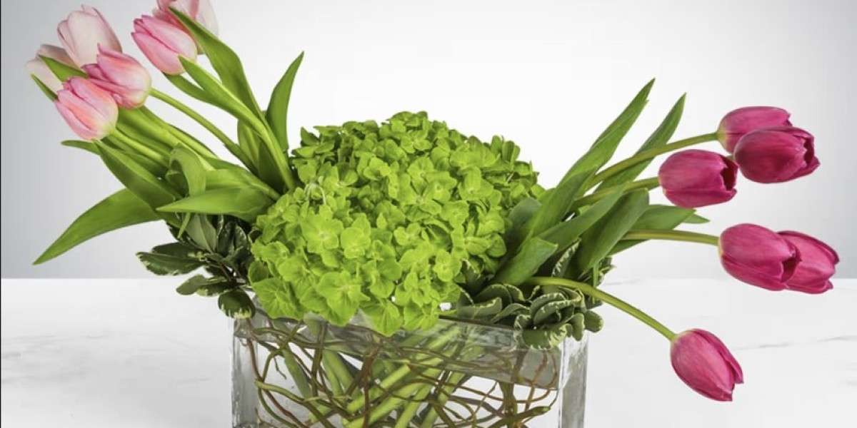 The Best Flowers in NYC for Weddings and Celebr