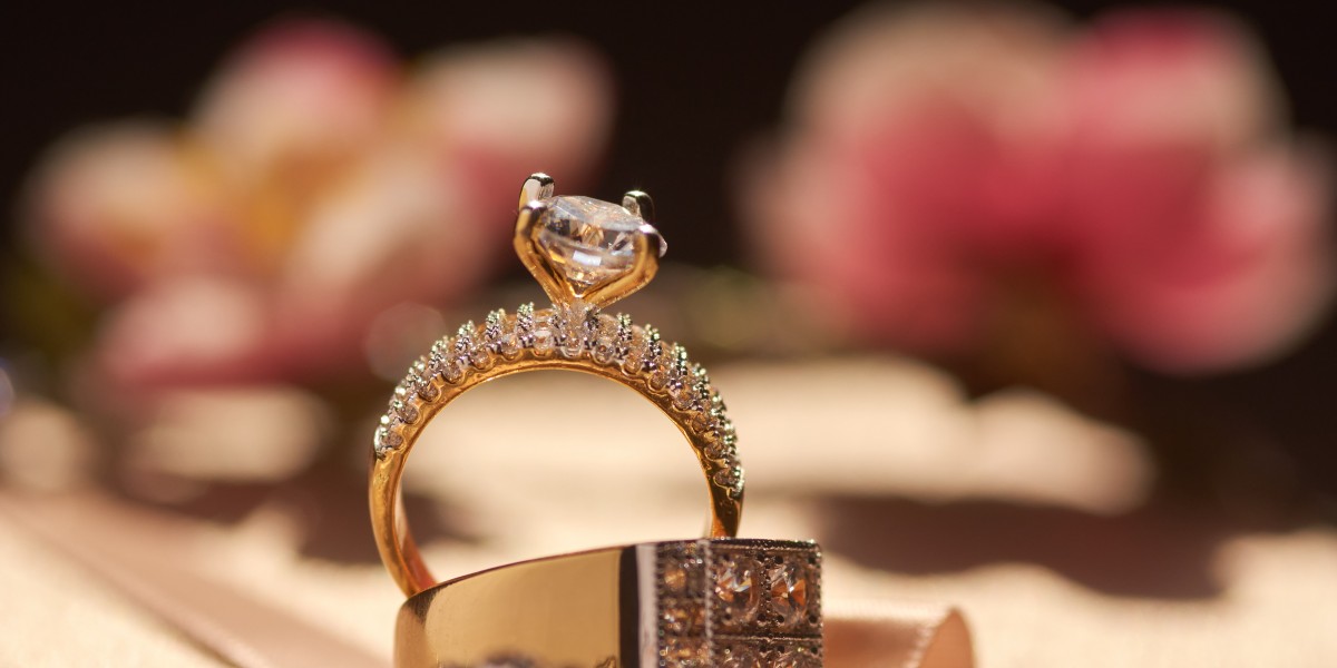 Gold engagement rings and bridal set wedding ri