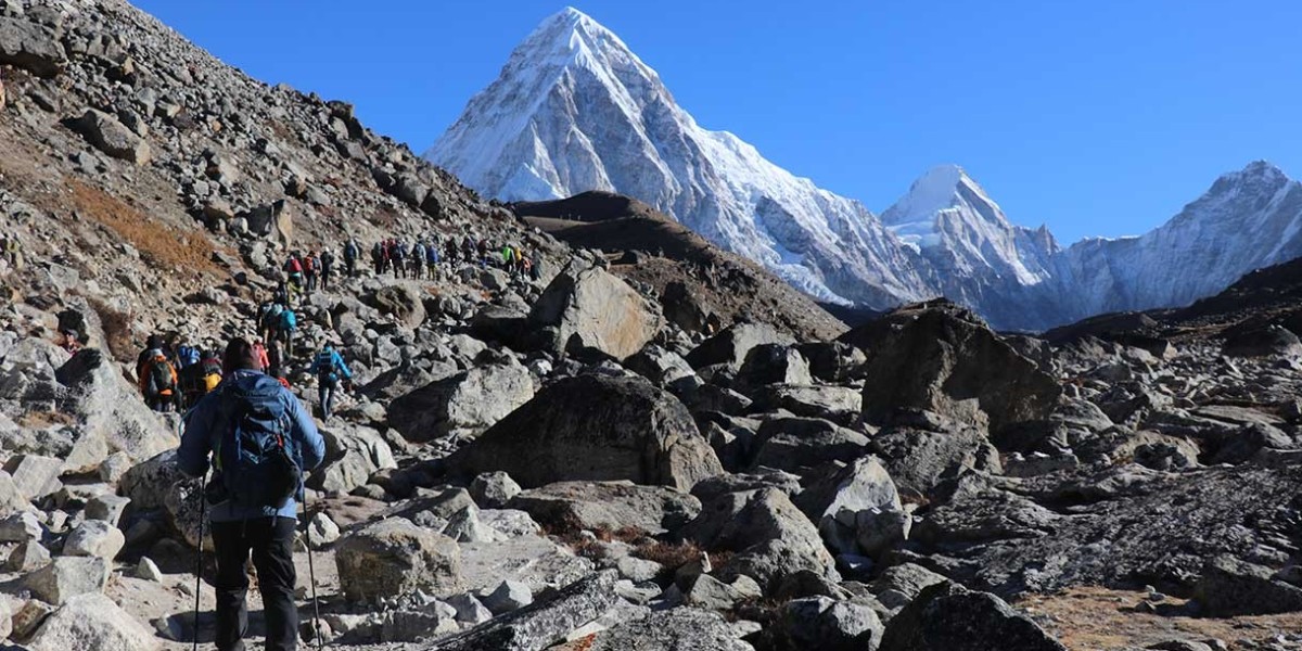 ?️ Fast Everest Base Camp Trek – 12 Days