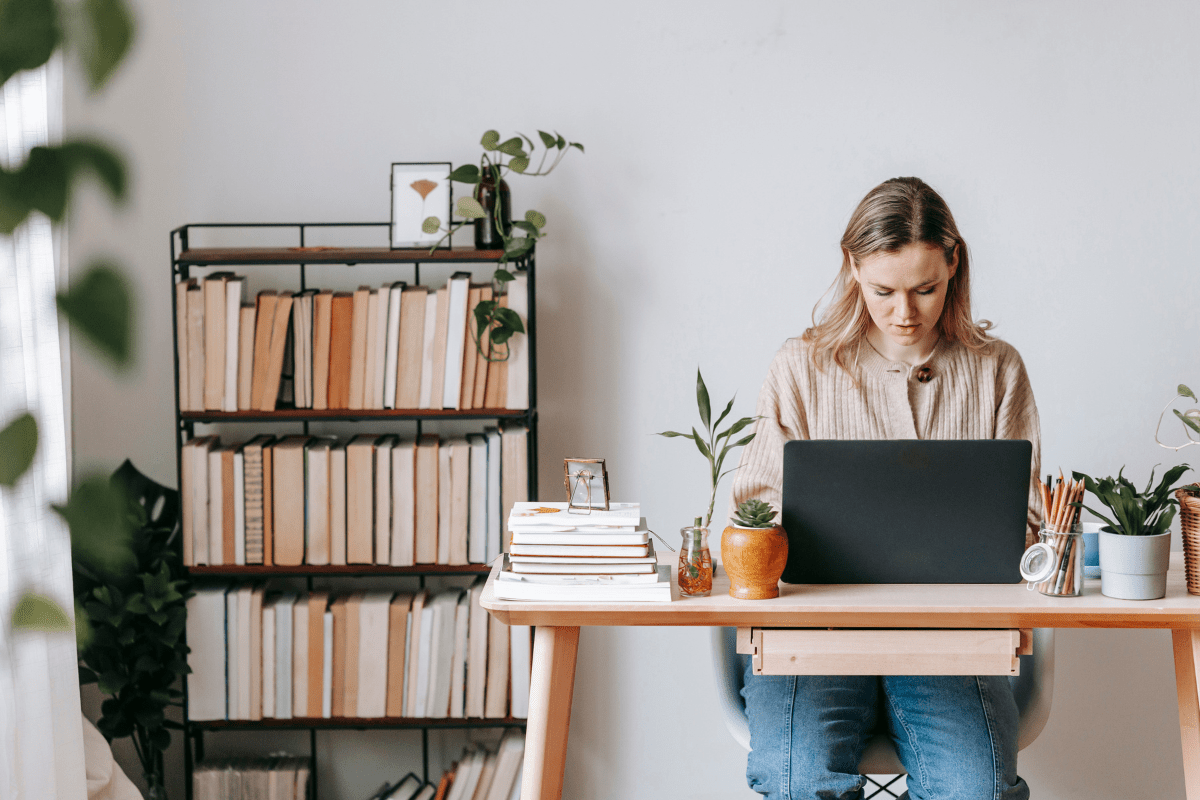 how to start digital marketing from home in Pakistan