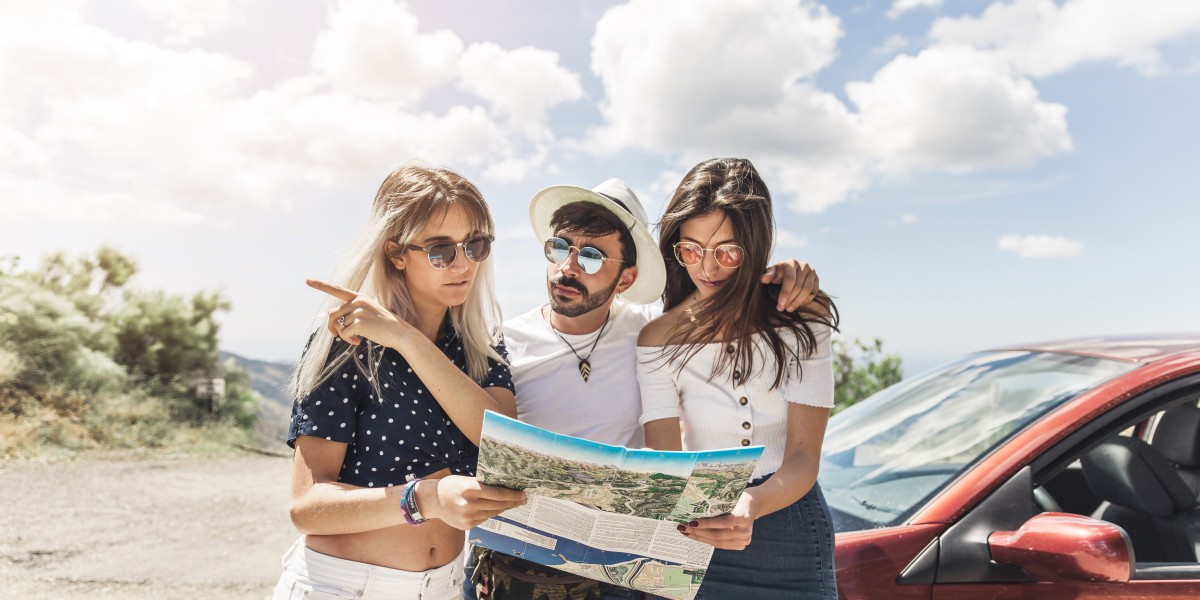 The Unique Experience of Private Tours – Person