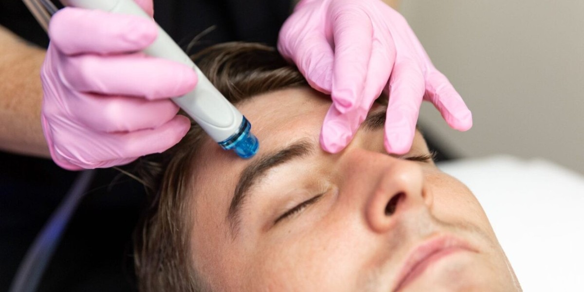 Grooming in 2025: Why HydraFacials Are in Every