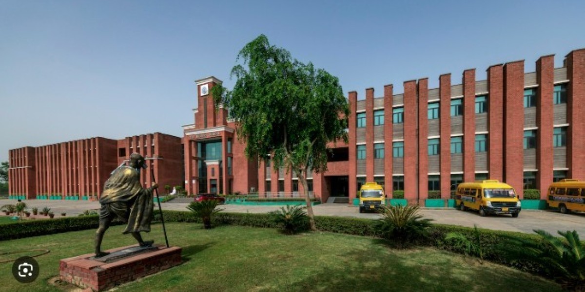 Discover Excellence at The Modern School