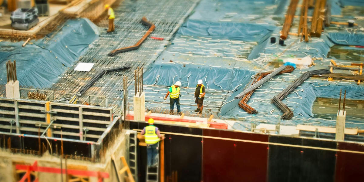 Top Roofing Services in Calgary: What Homeowner