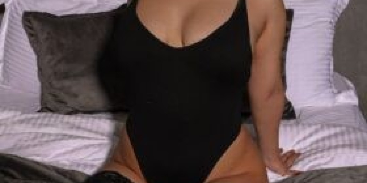 Call Girls in Dubai	+971521831700